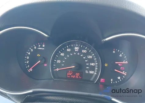 2014 Kia Sorento Lx z USA, uszkodzony, nr VIN 5XYKT4A60EG490127